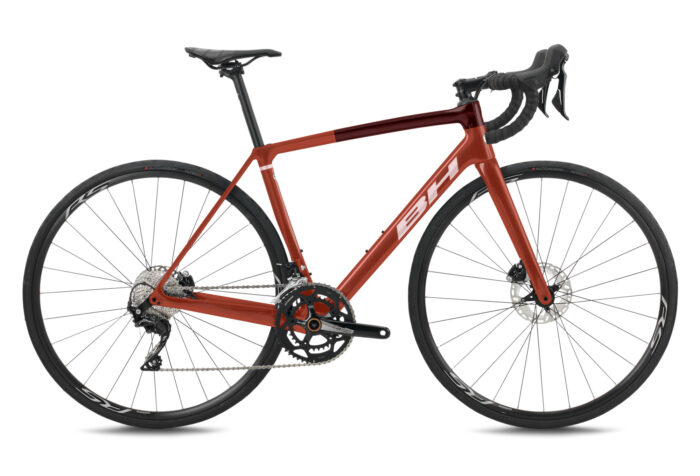 VÉLO DE ROUTE BH SL1 2.4 SHIMANO 105 11V 700 MM ROUGE 2023